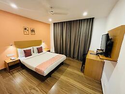 HOTEL THE GOLDEN SANDS