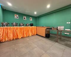 HOTEL THE GOLDEN SANDS