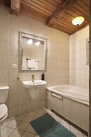 Vincent Old Town Apartments