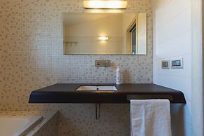 Villa Blue Sphere with pool