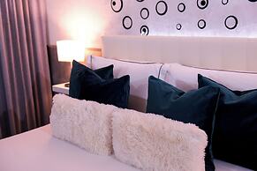 A un passo dal Castello Maschio Angioino