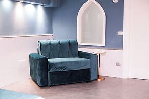 A un passo dal Castello Maschio Angioino