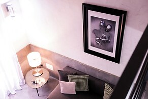 A un passo dal Castello Maschio Angioino