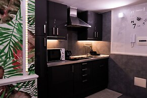 A un passo dal Castello Maschio Angioino