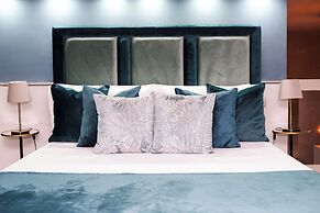 A un passo dal Castello Maschio Angioino