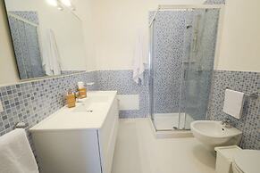 Blue Sea - Villa Eolo 30 - Locz
