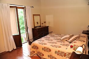 Podere Cascatelle & Agriletizia