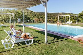 Podere Cascatelle & Agriletizia