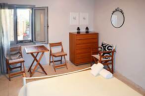 Villa Eleni - Private Pool Retreat Near Kardamili