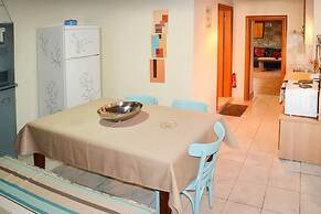 Villa Eleni - Private Pool Retreat Near Kardamili