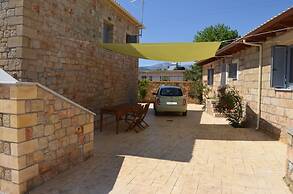 Villa Eleni - Private Pool Retreat Near Kardamili