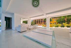1BR Condo Near to Beach
