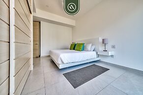 1BR Condo Near to Beach
