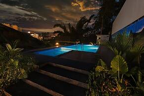 Holidays Garden Resort