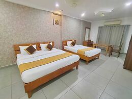 Holidays Garden Resort