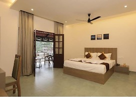 Holidays Garden Resort