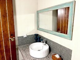 Ella Nine Peaks (Araliya Villa & The Club House)