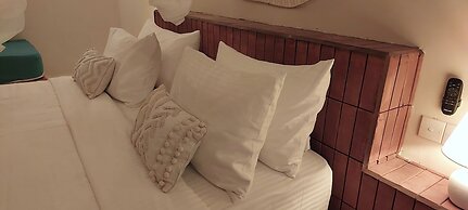Ella Nine Peaks (Araliya Villa & The Club House)