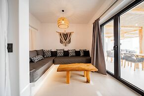 La Grande Vue Private Villas