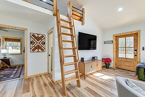 Remote Home w/ Deck & Grill in Scenic Tuckasegee!