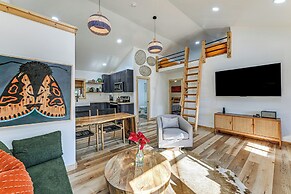 Remote Home w/ Deck & Grill in Scenic Tuckasegee!