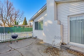 11 Mi to Burney Falls: Charming Home w/ Fireplace