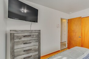 11 Mi to Burney Falls: Charming Home w/ Fireplace