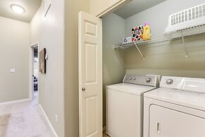 Walk to Mcmenamins Edgefield: Inviting Townhome!