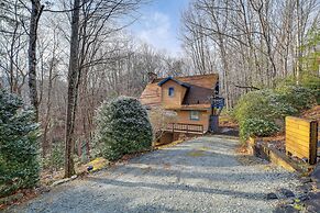 Blue Ridge Mountains Cabin w/ Community Perks!