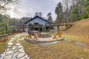 Blue Ridge Mountains Cabin w/ Community Perks!