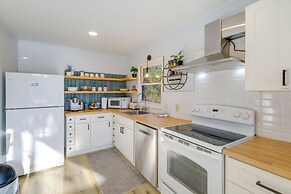 Blue Ridge Mountains Cabin w/ Community Perks!