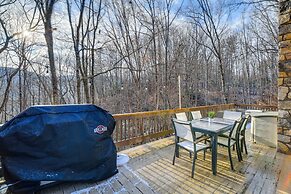 Blue Ridge Mountains Cabin w/ Community Perks!