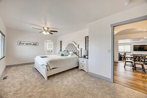 16 Mi to Paint Mines: Spacious Simla Home!