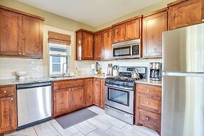 Walk to Beach + Lake Nokomis: Minneapolis Home!