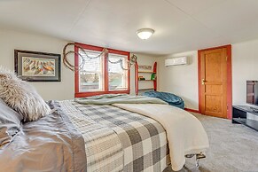 Near Murphy River Walk: Historic Downtown Home!