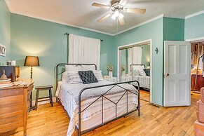 Near Murphy River Walk: Historic Downtown Home!