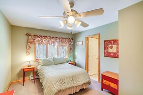 < 1 Mi to Hunter Mtn: Spacious Home w/ Hot Tub!