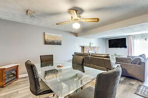 12 Mi to Dtwn St Louis: Family Home w/ Fireplaces!