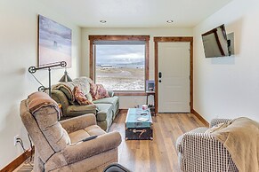 Starry Skies & Mtn Views: Family Retreat in Elmo