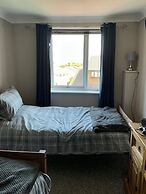Cozy Coastal Retreat in Colwyn bay Sleeps 8