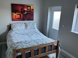 Cozy Coastal Retreat in Colwyn bay Sleeps 8