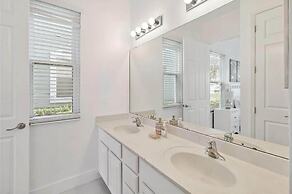Gorgeous 4Bd Close to Disney With Spa at Reunion Resort 1552