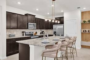 Upstay Theme Rooms and Arcade Games Plus Private Pool