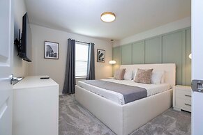 Luxury 7Bd Close to Disney With Pool and Spa at Windsor Cay 16218
