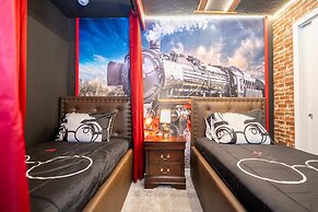 Luxury 7Bd Close to Disney With Pool and Spa at Windsor Cay 16218