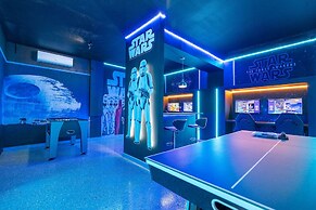 Luxury 7Bd Close to Disney With Pool and Spa at Windsor Cay 16218