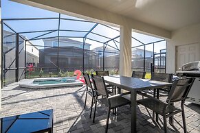 Luxury 7Bd Close to Disney With Pool and Spa at Windsor Cay 16218