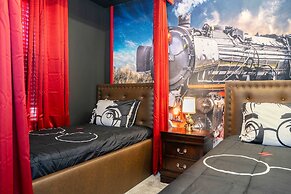 Luxury 7Bd Close to Disney With Pool and Spa at Windsor Cay 16218