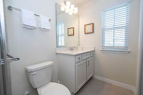 Luxury 7Bd Close to Disney With Pool and Spa at Windsor Cay 16218