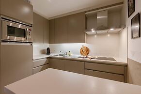 Cozy Apartment With Balcony With Parking